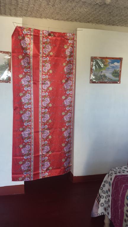 Waikiki Guest House Treasure Beach Rom bilde